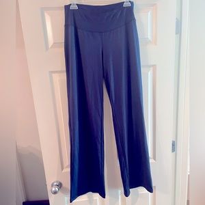 Mizuno Performance pants Women’s Large